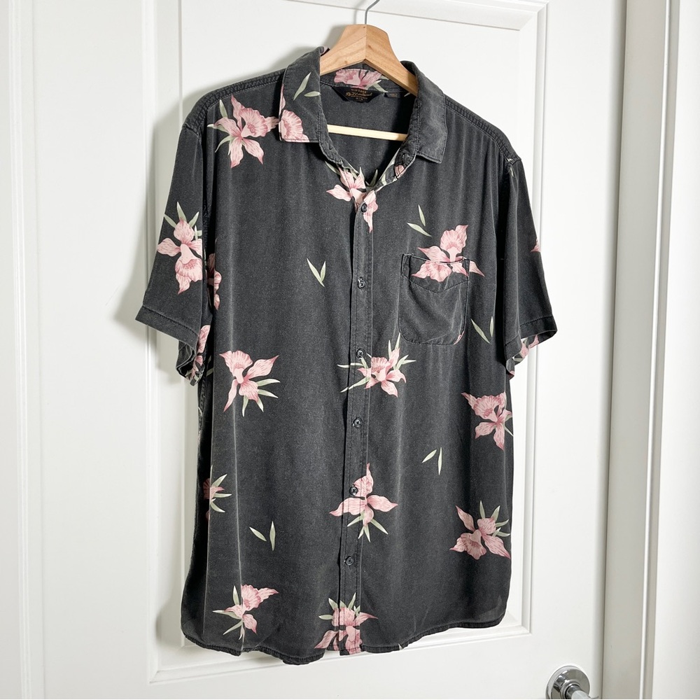 Cotton On Vintage Remastered Faded Black Pink Tropical Floral Hawaiian Shirt, M - Picture 4 of 13